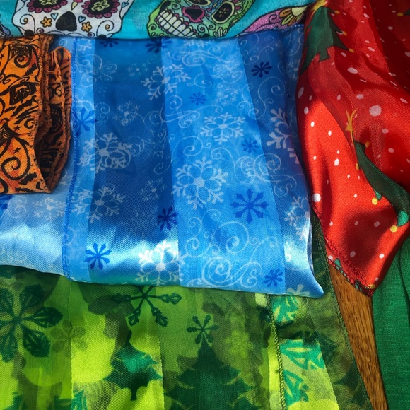 Lot of 12Holiday Scarves Halloween July Christmas - Picture 11 of 16